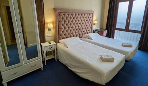 Chambre avec 2 lits jumeaux